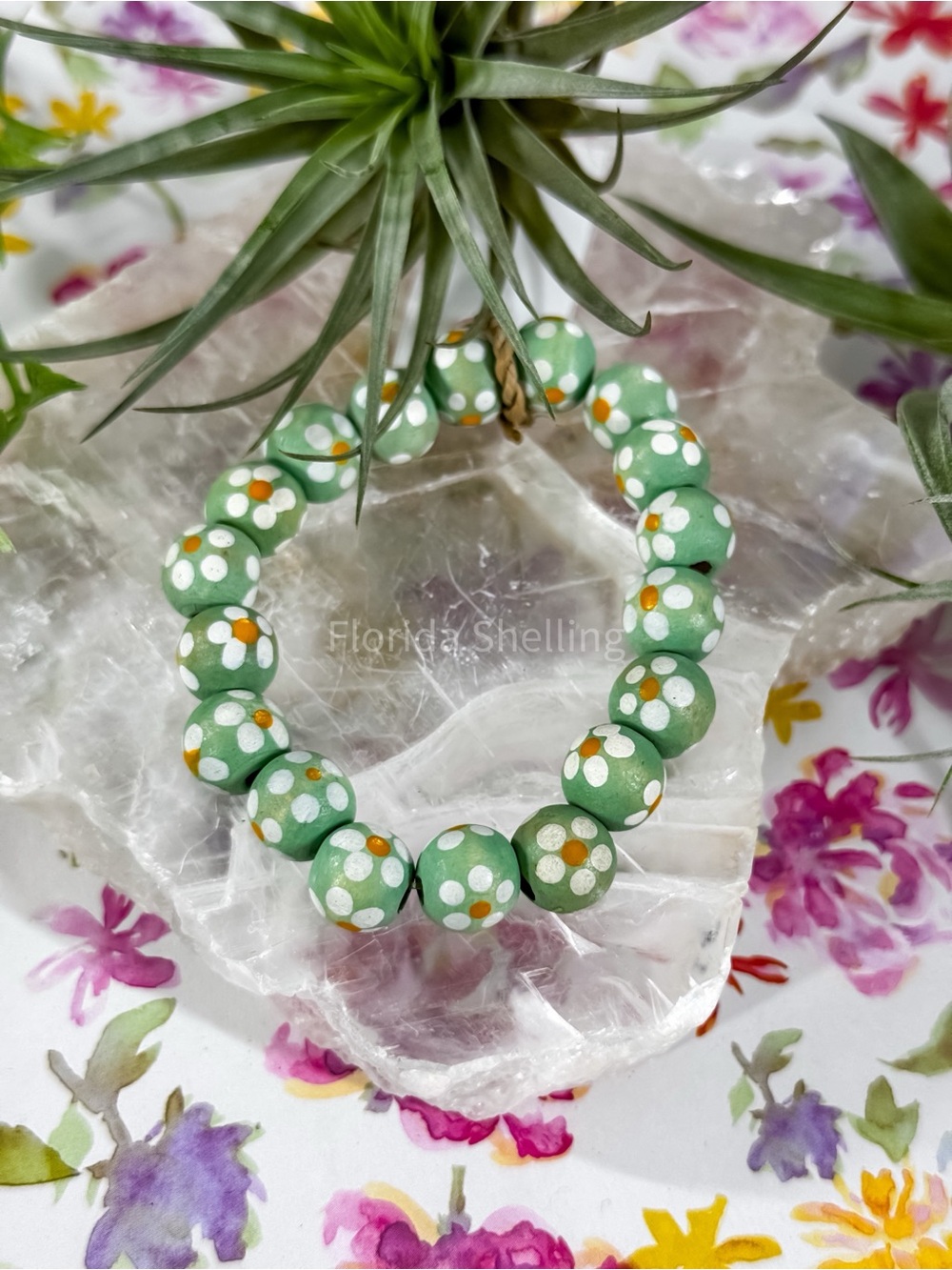 NWOT Hand Painted Wooden Green Floral Beaded Stretch Bracelet